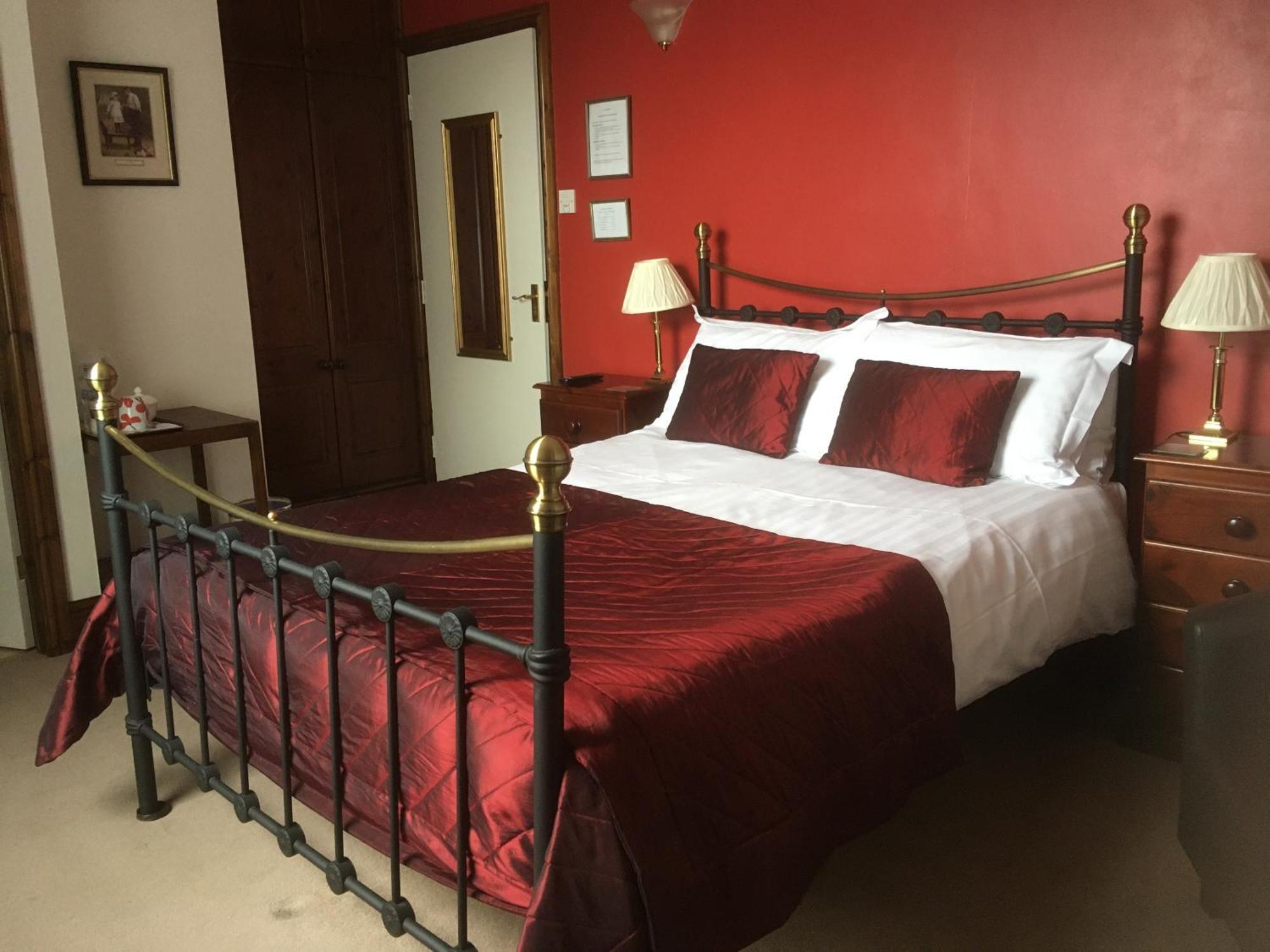 Grove House Guest House Телфорд Номер фото